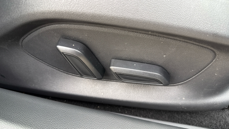 MG MG4 150kW Trophy EV Long Range 64kWh 5dr Auto Electric Hatchback